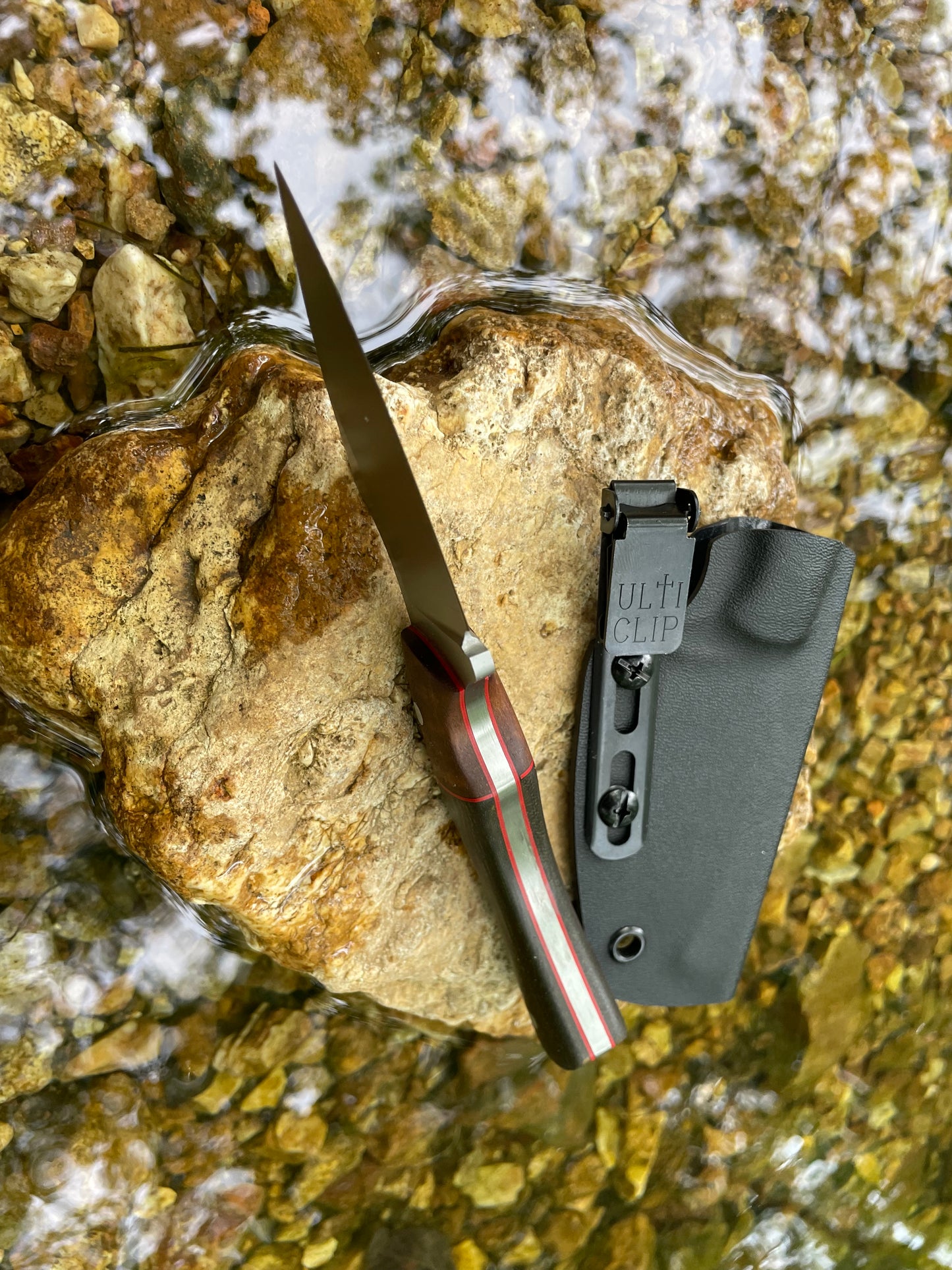 H&S Knives Nomad-Walnut