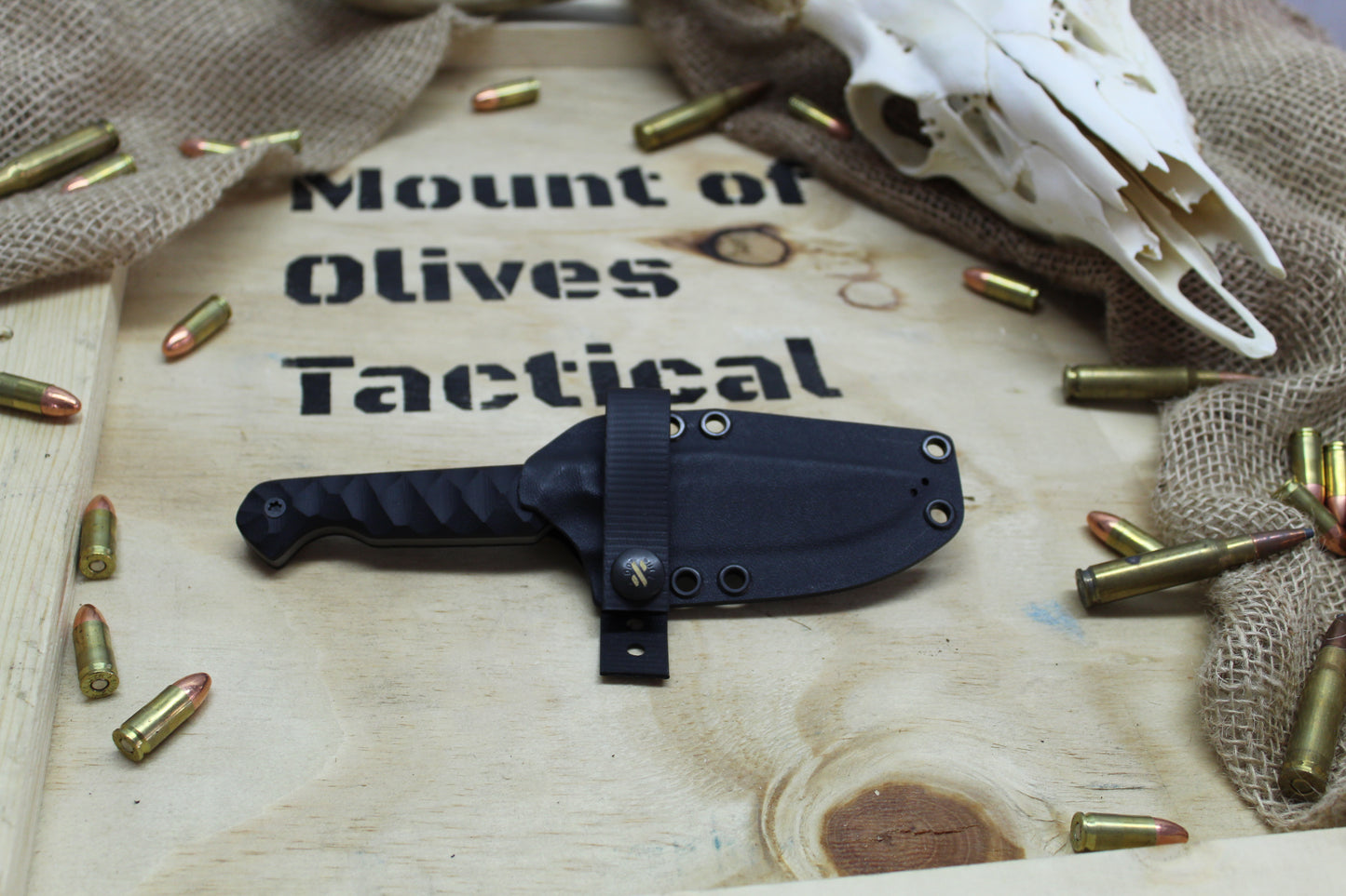 Sojourner Knives Nomad